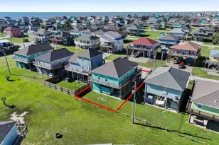 974 Surf Rd, Crystal Beach, TX 77650 - Photo 3