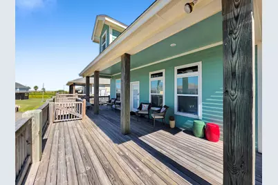 974 Surf Road, Crystal Beach, TX 77650 - Photo 13