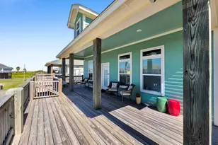 974 Surf Rd, Crystal Beach, TX 77650 - Photo 13