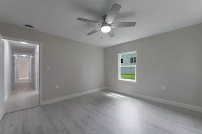 2627 Bayou Avenue, Baytown, TX 77520 - Photo 17