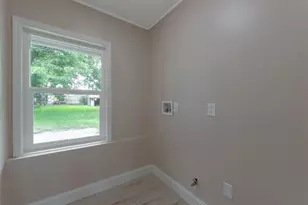 2627 Bayou Ave, Baytown, TX 77520 - Photo 13