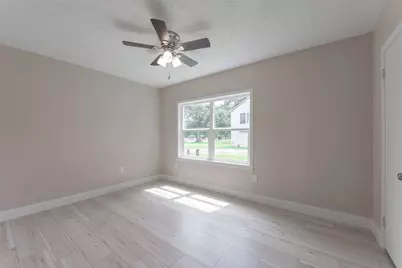2627 Bayou Avenue, Baytown, TX 77520 - Photo 21