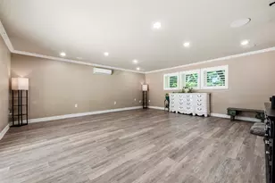 109 Riverbrook Dr, Conroe, TX 77385 - Photo 27
