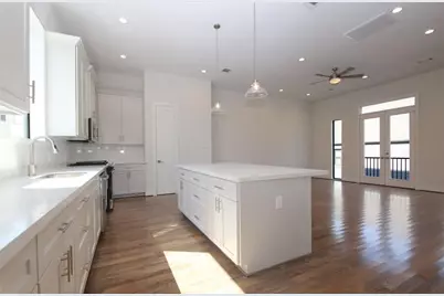 820 W 22nd Street, Houston, TX 77008 - Photo 7