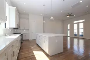 820 W 22nd St, Houston, TX 77008 - Photo 7