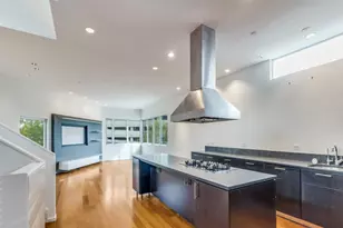 608 Stanford St, Houston, TX 77019 - Photo 3