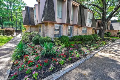 12633 Memorial Drive #71, Houston, TX 77024 - Photo 17
