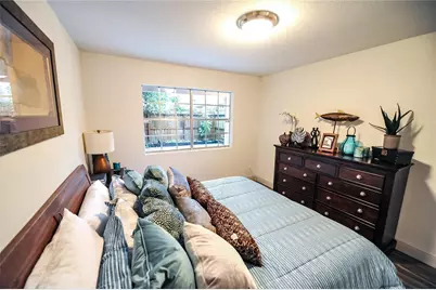 12633 Memorial Drive #71, Houston, TX 77024 - Photo 11