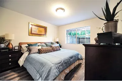 12633 Memorial Drive #71, Houston, TX 77024 - Photo 9