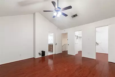 9226 Westwood Village Drive #13, Houston, TX 77036 - Photo 19