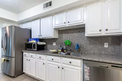 9226 Westwood Village Drive #13, Houston, TX 77036 - Photo 9