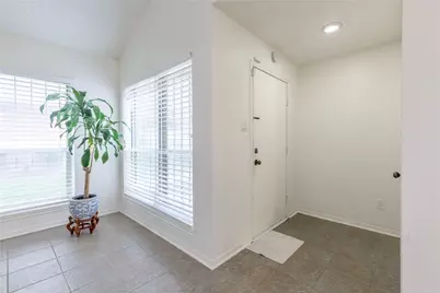 9226 Westwood Village Drive #13, Houston, TX 77036 - Photo 3