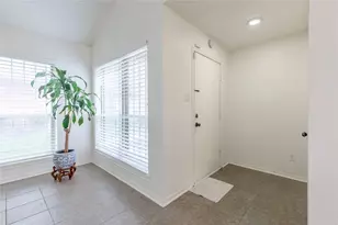 9226 Westwood Village Dr, Houston, TX 77036 - Photo 3