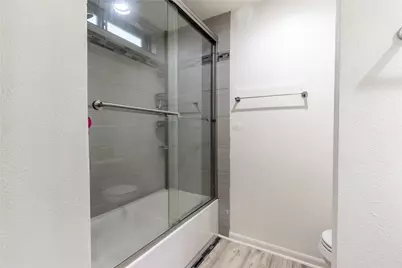 9226 Westwood Village Drive #13, Houston, TX 77036 - Photo 23
