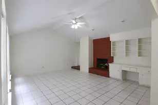 4231 Yupon Ridge Dr, Houston, TX 77072 - Photo 3