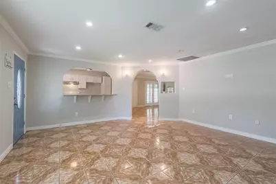 6751 Richwood Road, Houston, TX 77087 - Photo 3