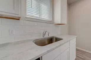 206 Colonnade Reflection Dr, Crosby, TX 77532 - Photo 13