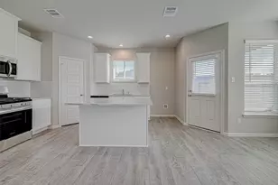 206 Colonnade Reflection Dr, Crosby, TX 77532 - Photo 15