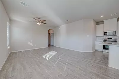 206 Colonnade Reflection Drive, Crosby, TX 77532 - Photo 9