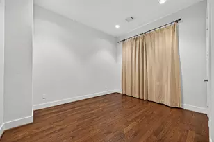 11012 Ave Malkenu Ave, Houston, TX 77043 - Photo 39