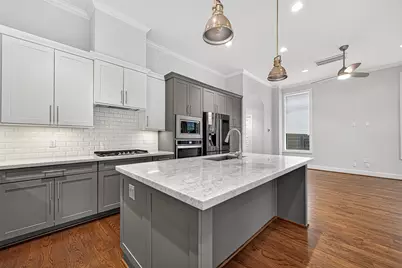 11012 Avenu Malkenu Avenue, Houston, TX 77043 - Photo 17