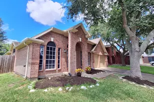 17122 Canterbury Green Ct, Sugar Land, TX 77498 - Photo 15