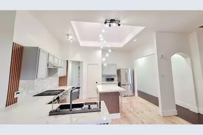 17122 Canterbury Green Court, Sugar Land, TX 77498 - Photo 33