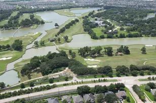 17122 Canterbury Green Ct, Sugar Land, TX 77498 - Photo 19