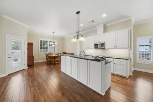 2424 Dillon Street, Brenham, TX 77833 - Photo 11
