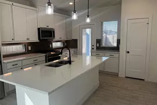 7743 Swooping Swallow Ln, Katy, TX 77493 - Photo 9