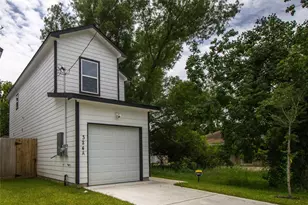 324 Gans St, Houston, TX 77029 - Photo 3