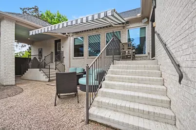501 Providence Drive, Friendswood, TX 77546 - Photo 37