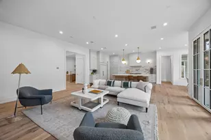 4026 Colquitt St, Houston, TX 77027 - Photo 9