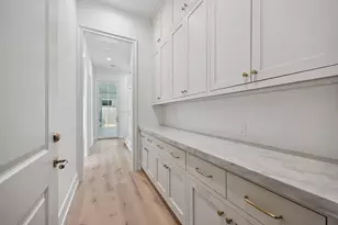 4026 Colquitt St, Houston, TX 77027 - Photo 19