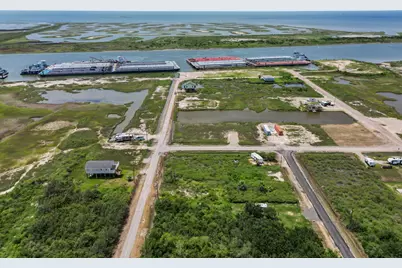 3301 Sailfish Drive, Port Bolivar, TX 77650 - Photo 11