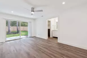 12 Edgewood Forest Ct, The Woodlands, TX 77381 - Photo 19