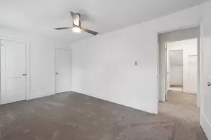 12 Edgewood Forest Ct, The Woodlands, TX 77381 - Photo 33