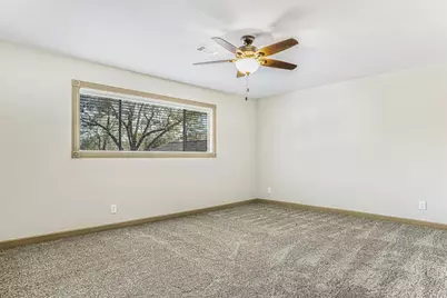 4410 T C Jester Boulevard #13, Houston, TX 77018 - Photo 9