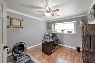 811 County Rd 2267, Cleveland, TX 77327 - Photo 23