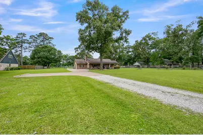 811 County Road 2267, Cleveland, TX 77327 - Photo 5