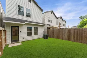 5708 Elysian St, Houston, TX 77009 - Photo 23