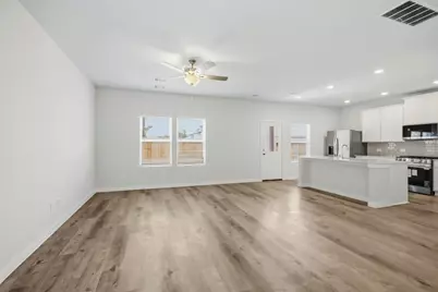 8018 Heroes Hall Drive, Magnolia, TX 77354 - Photo 7