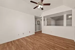 16315 April Ridge Dr, Houston, TX 77083 - Photo 29