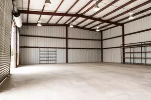 3919 Harrisburg St, Houston, TX 77003 - Photo 3