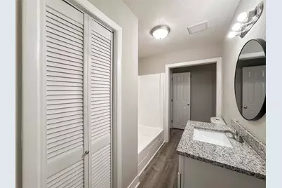 121 Lake Road, La Marque, TX 77568 - Photo 37