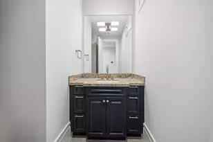 41 Crain Sq Blvd, Houston, TX 77025 - Photo 29