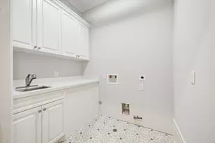 41 Crain Sq Blvd, Houston, TX 77025 - Photo 31