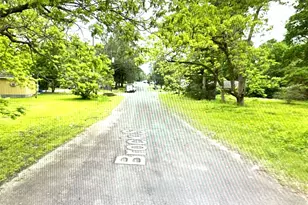 310 Ogletree St, Livingston, TX 77351 - Photo 3