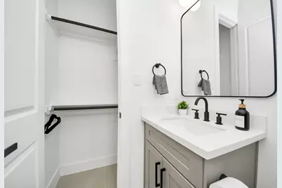 3909 Maggie Street, Houston, TX 77051 - Photo 35