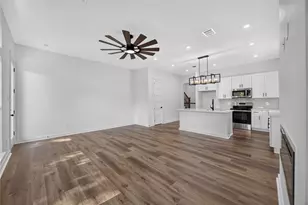 8215 Gladstone St, Houston, TX 77051 - Photo 7